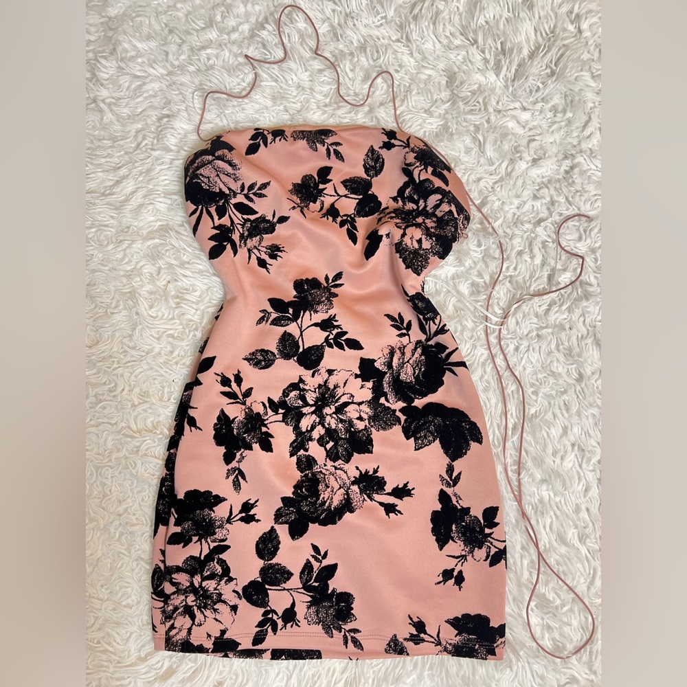 Windsor Pink Strapless Sheath Dress for Cocktail